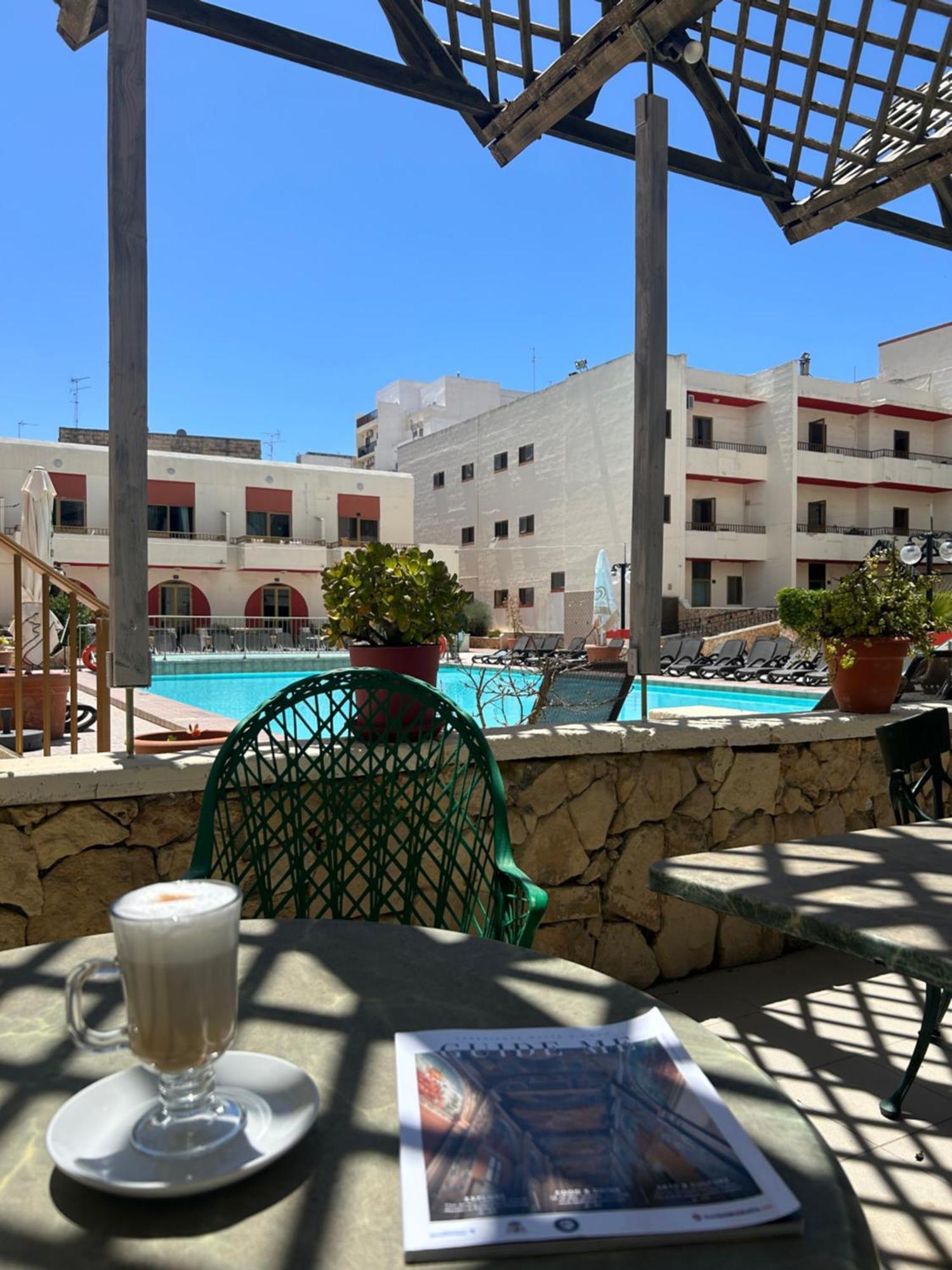The San Anton Hotel Σεντ Πόλς Μπέι Εξωτερικό φωτογραφία